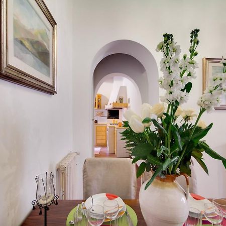 Stunning Pantheon Apartment Рим Номер фото