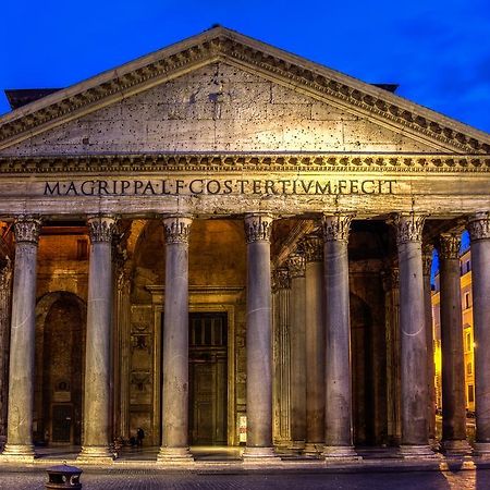 Stunning Pantheon Apartment Рим Екстер'єр фото